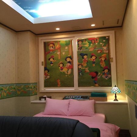 Dear Place (Adults Only) Osaka Exterior photo